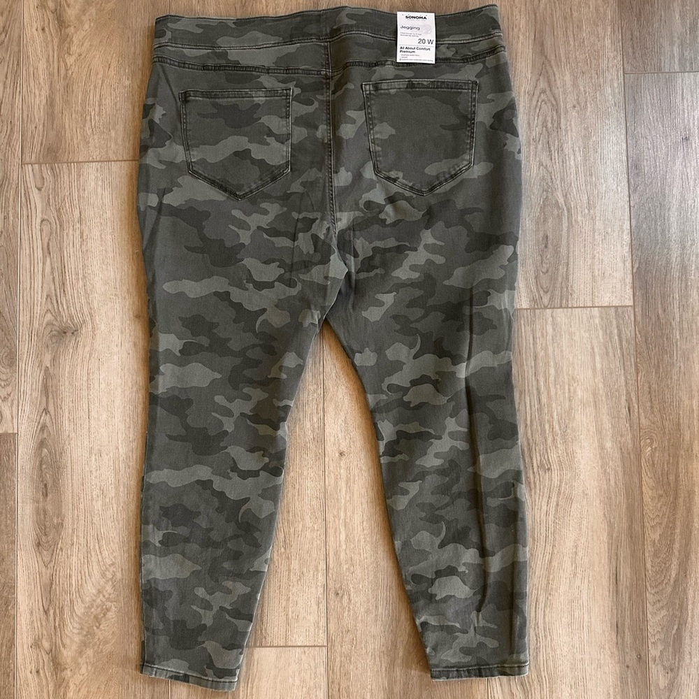 Sonoma camo jegging from Kohls plus size 20W - Picture 4 of 4